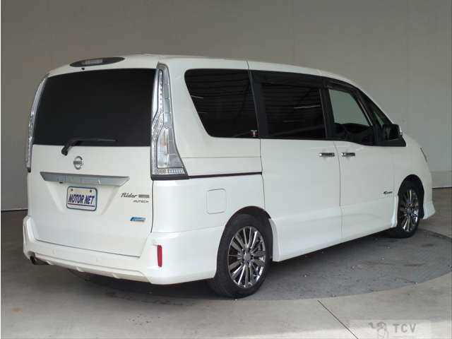 2014 Nissan Serena