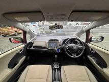 2012 Honda Fit shuttle