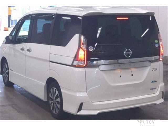 2017 Nissan Serena