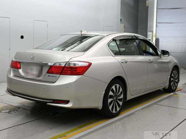 2013 Honda Accord Hybrid