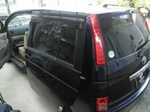 2005 Toyota Isis