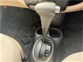 2004 Toyota Vitz