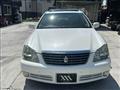 2004 Toyota Crown Royal Series