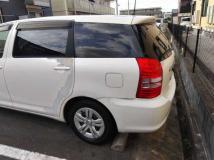 2005 Toyota Wish