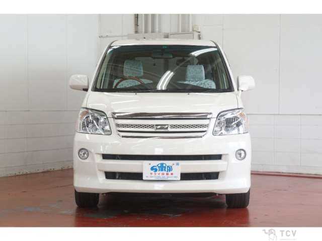 2007 Toyota Noah