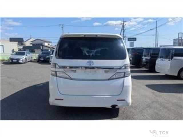 2014 Toyota Vellfire