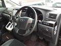 2012 Toyota Vellfire