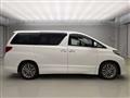 2013 Toyota Alphard