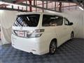 2010 Toyota Vellfire
