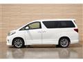 2012 Toyota Alphard
