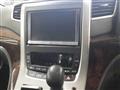 2012 Toyota Vellfire