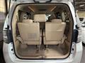 2012 Toyota Vellfire