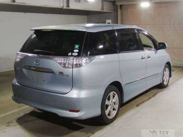 2011 Toyota Estima Hybrid