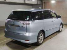 2011 Toyota Estima Hybrid