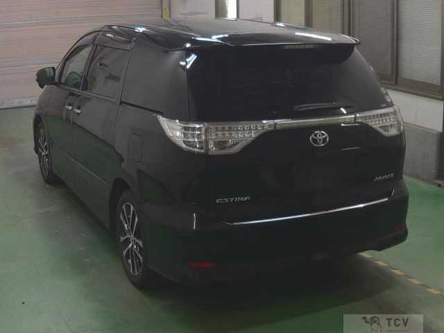 2013 Toyota Estima