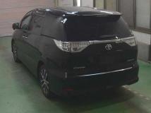 2013 Toyota Estima