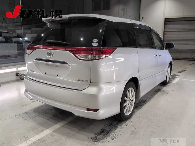 2012 Toyota Estima