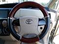 2013 Toyota Estima