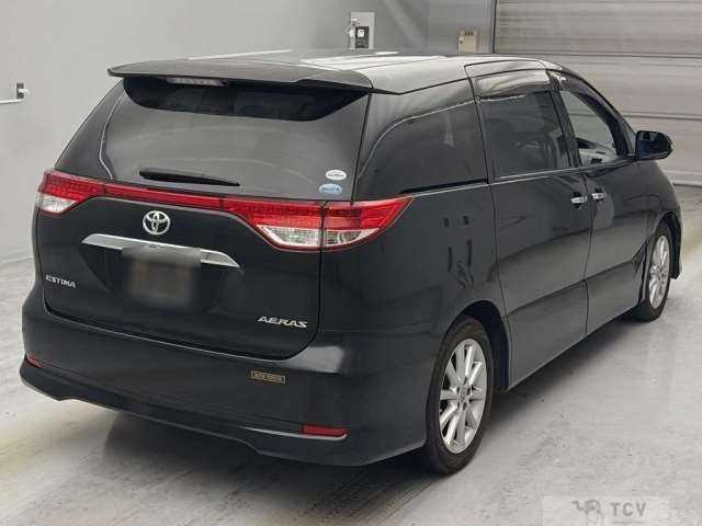 2011 Toyota Estima