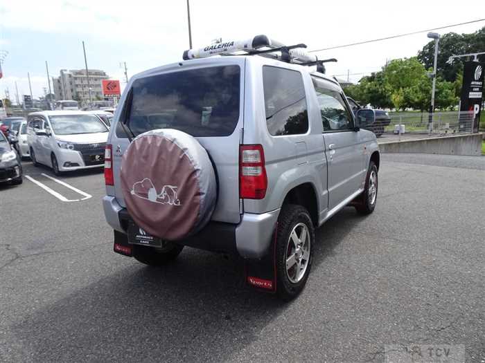 2011 Mitsubishi Pajero Mini