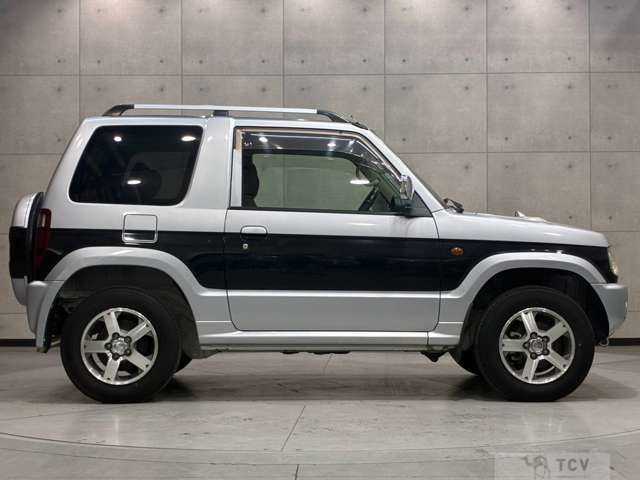 2007 Mitsubishi Pajero Mini