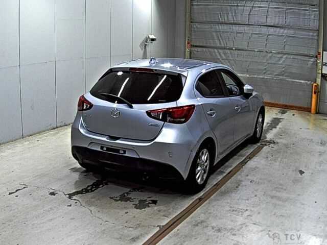 2018 Mazda Demio