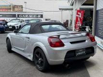 2000 Toyota MR-S