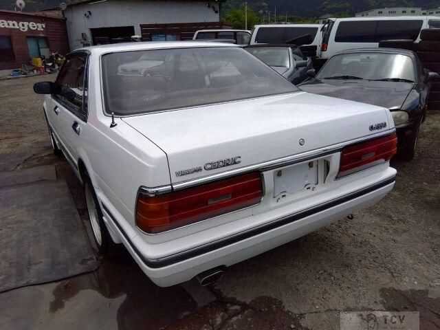 1991 Nissan Cedric