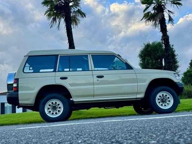 1994 Mitsubishi Pajero JDM car for sale