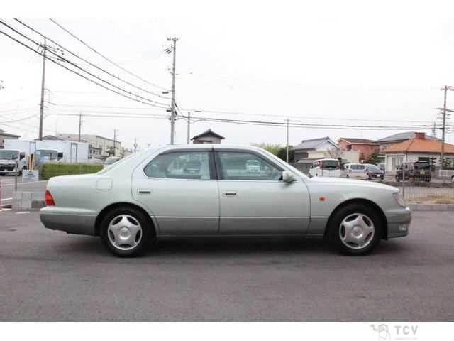 1999 Toyota Celsior