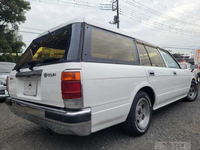 1992 Toyota Crown Van