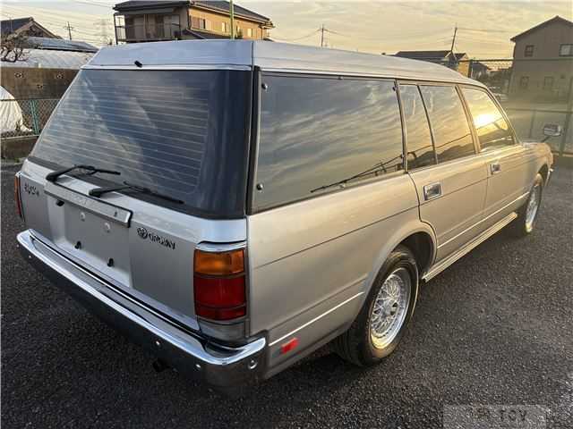 1993 Toyota Crown Van