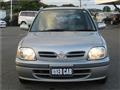 2000 Nissan March