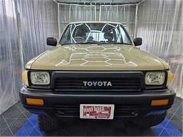 Used Toyota Hilux Surf Van 1990 (80,000 km) - TCV (formerly Trade Car View)