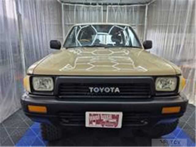 1990 Toyota Hilux Surf Van