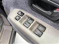 2000 Nissan Serena