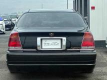 2000 Toyota Crown Majesta