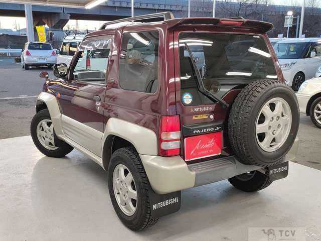 1998 Mitsubishi Pajero Jr
