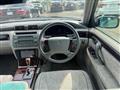 2000 Toyota Crown Majesta