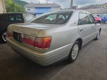 2000 Toyota Crown