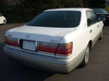 2000 Toyota Crown