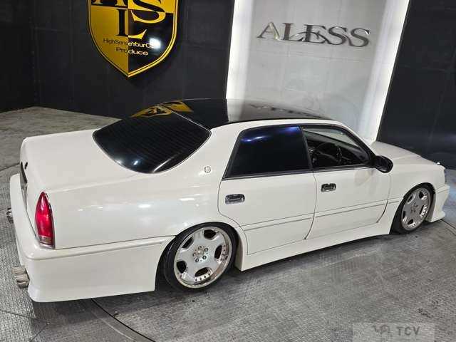 1998 Toyota Crown Majesta