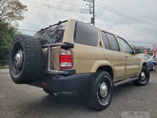 1999 Nissan Terrano