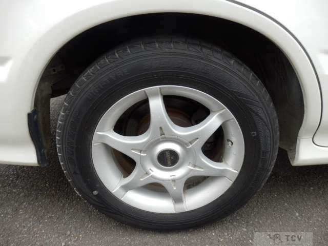 2000 Nissan Skyline