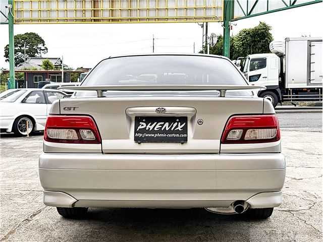 2000 Toyota Carina
