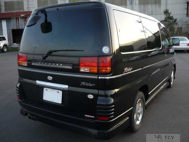1999 Nissan Elgrand