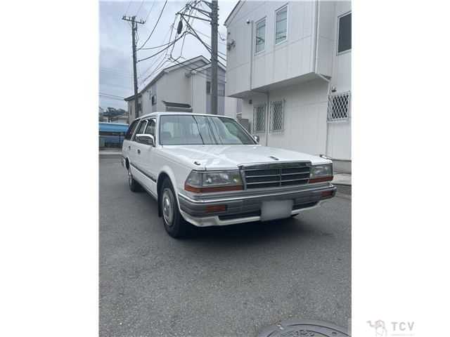 1999 Nissan Gloria Van