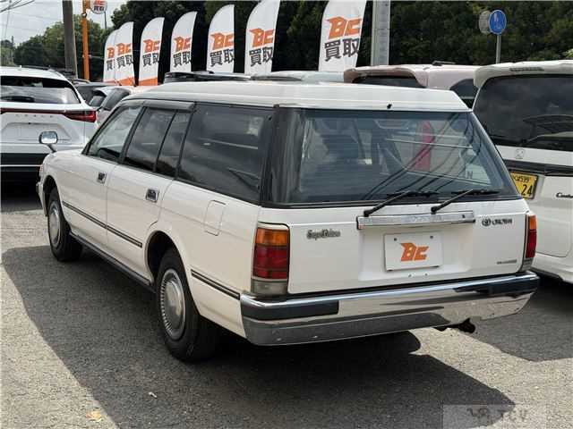 1996 Toyota Crown Van