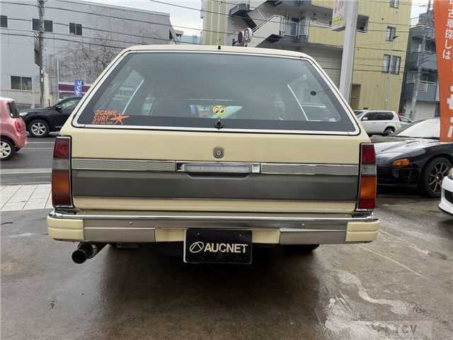 1996 Nissan Gloria Wagon