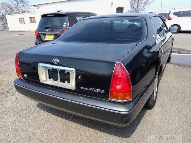 1995 Toyota Crown Majesta